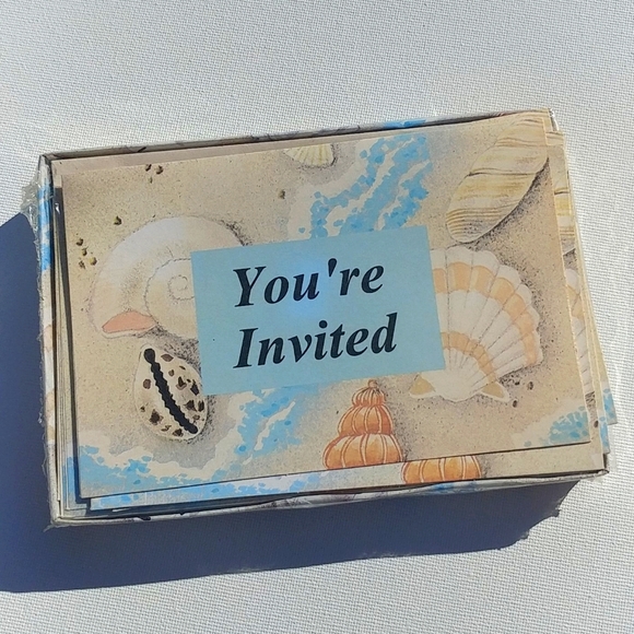 4/$15 🌻 Set of Vintage Seashell Beach Invitations - Picture 1 of 3